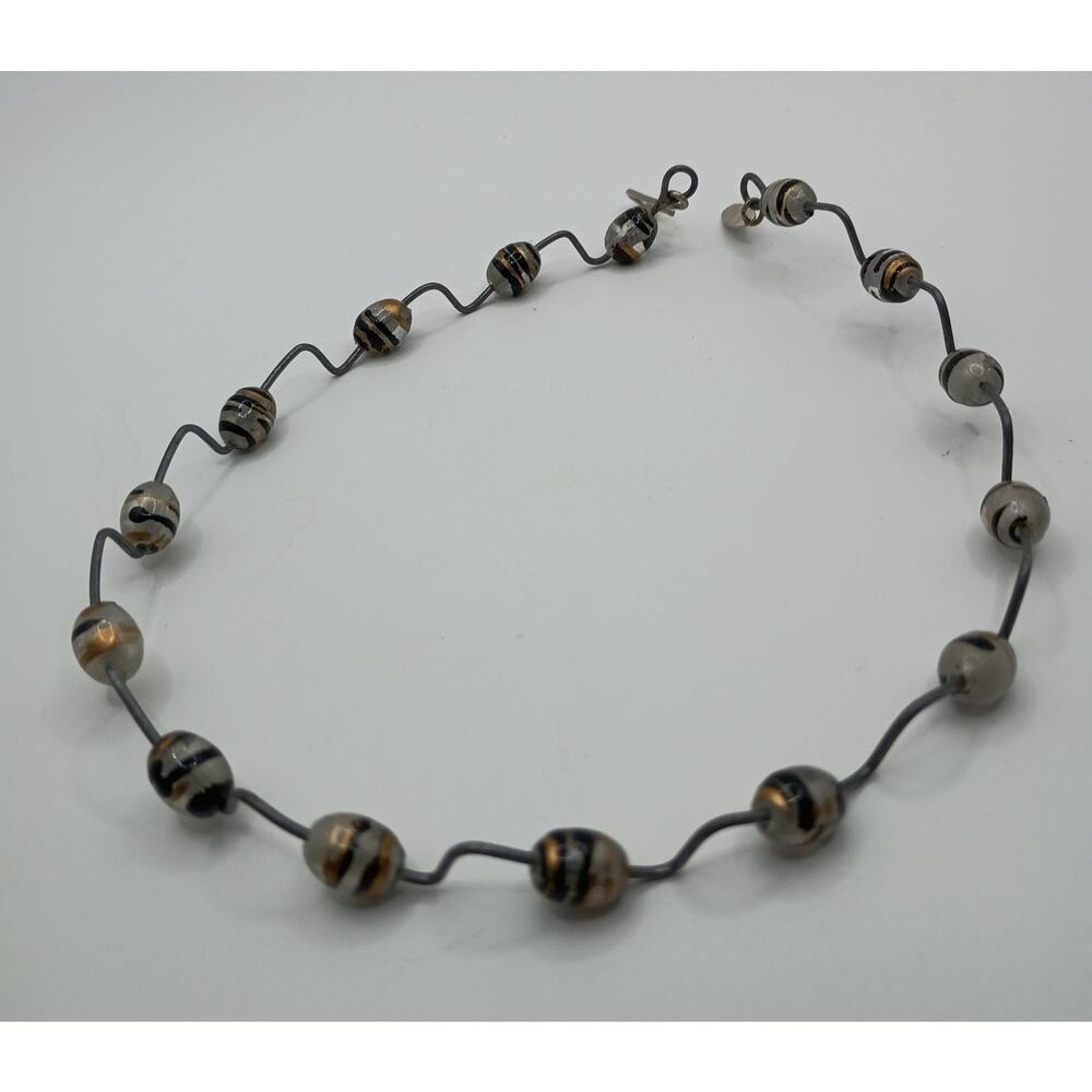 Victoria Tane Headbenz - Black and Gold Beads - Picture 3 of 7